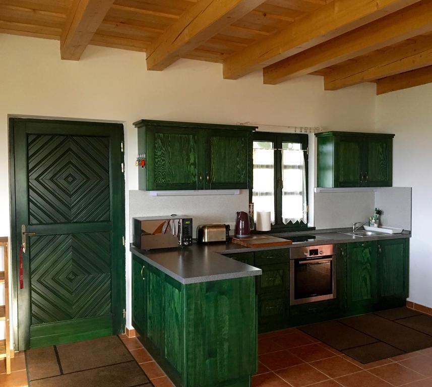 Somlo Wineshop Guesthouse Somlovasarhely ภายนอก รูปภาพ